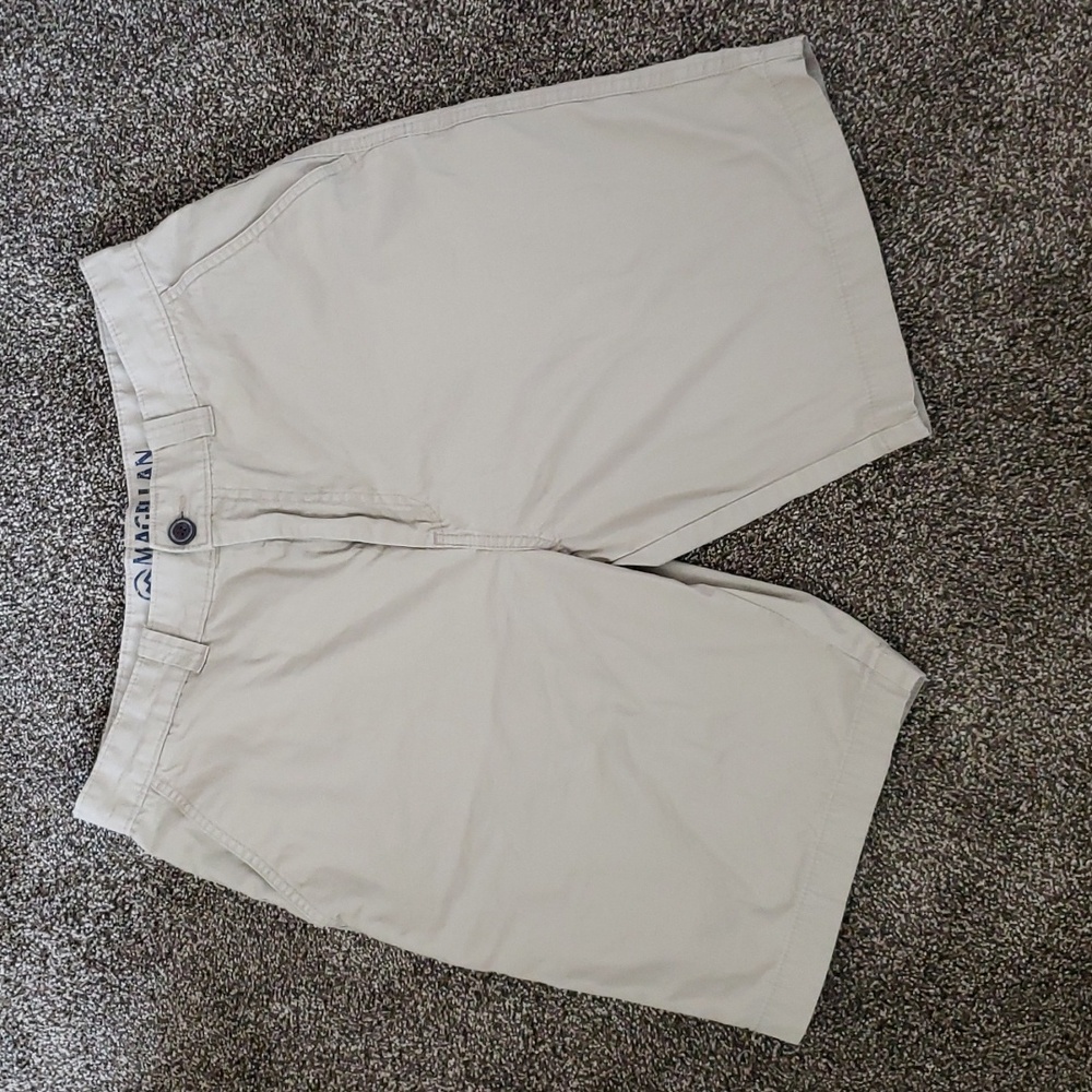 Mens Magellan Outdoors Khaki Shorts Size 33